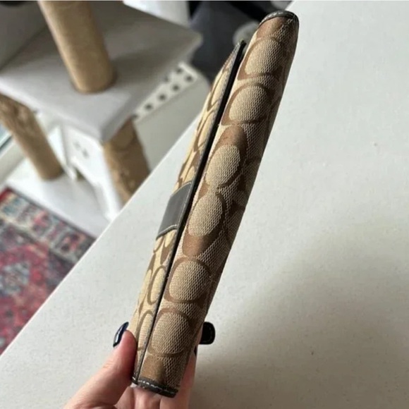 Coach Signature Brown and Tan Wallet - Picture 3 of 6